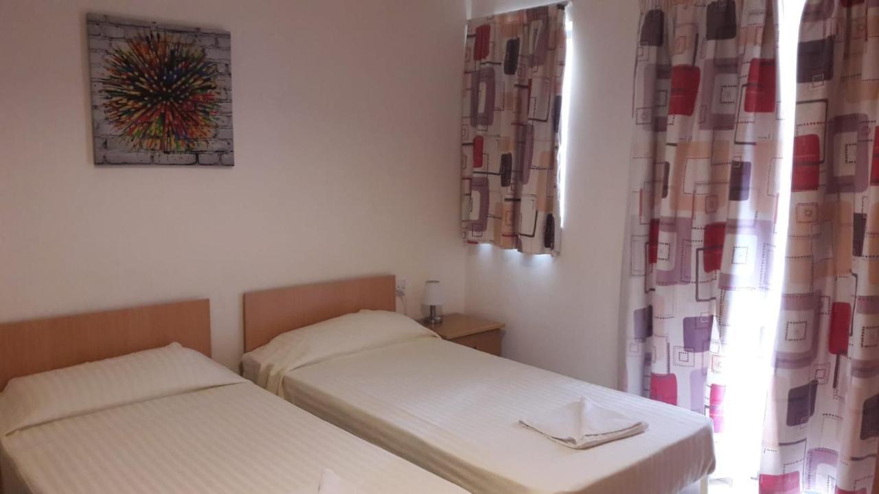 Tropicana Hotel San Ġiljan Extérieur photo