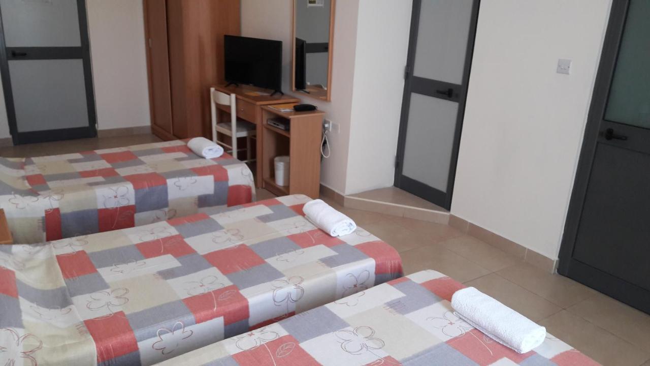 Tropicana Hotel San Ġiljan Extérieur photo