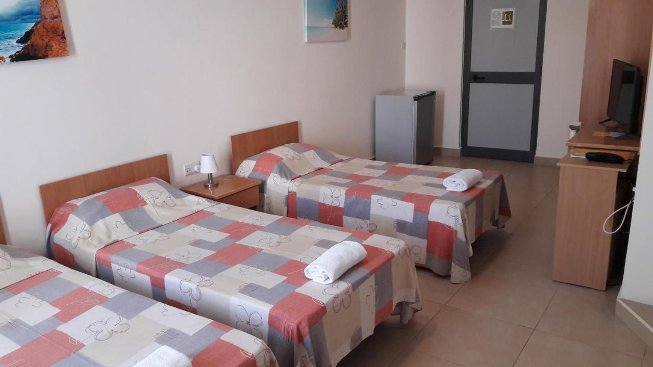 Tropicana Hotel San Ġiljan Extérieur photo